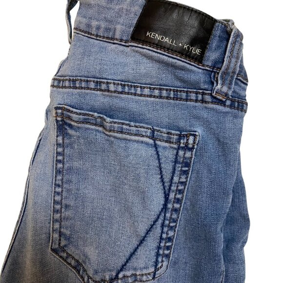 💛Kendall & Kylie Ultra Babe Skinny Jeans with Distressed Ankle Detailing 27 - Picture 2 of 7